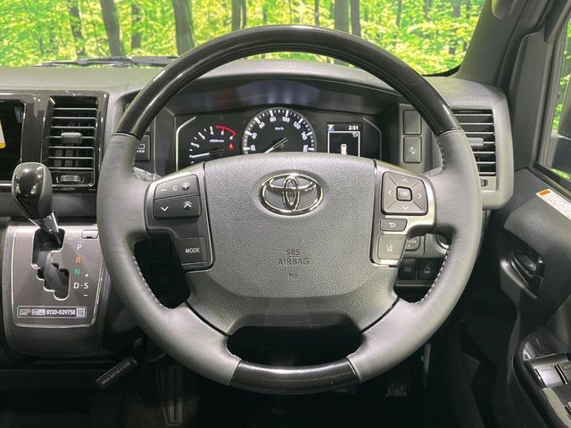 TOYOTA HIACE VAN 4WD 2025 Image 31