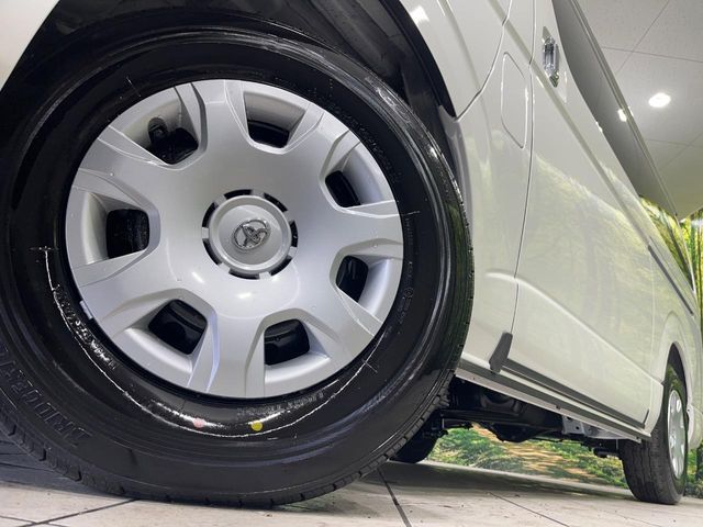 TOYOTA HIACE VAN 4WD 2025 Image 31