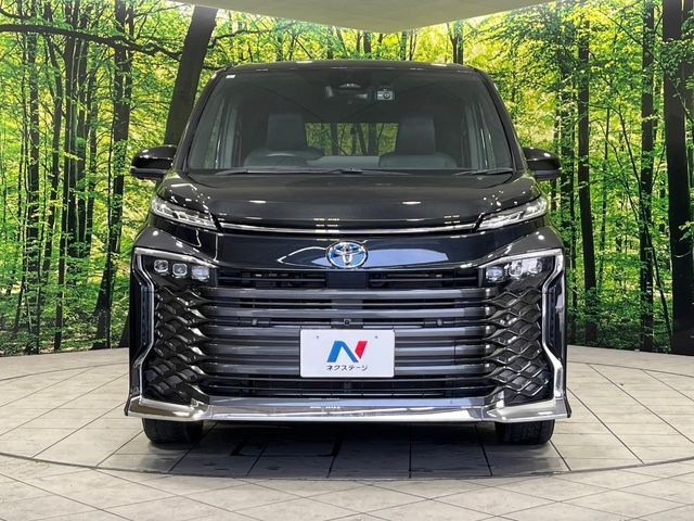 TOYOTA VOXY HYBRID 4WD 2023 Image 31