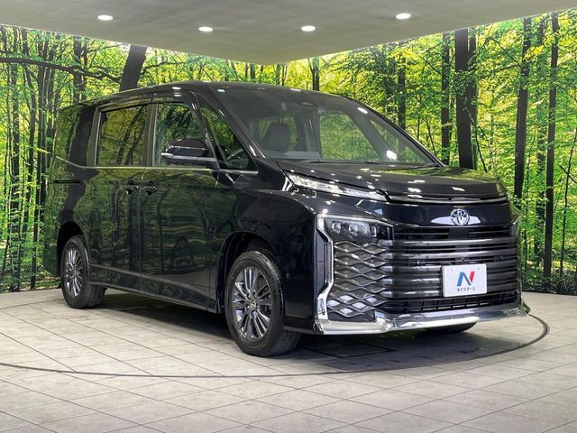 TOYOTA VOXY HYBRID 4WD 2023 Image 31