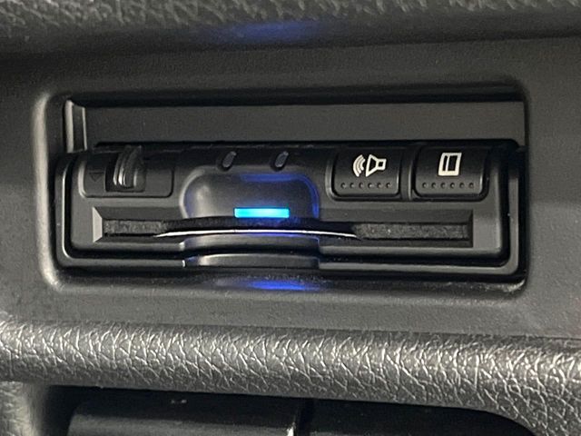 NISSAN X-TRAIL 2WD 2018 Image 31