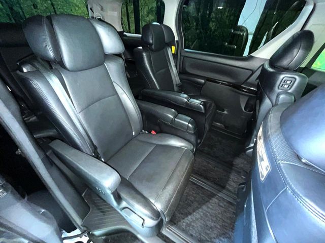 TOYOTA ALPHARD 2013 Image 31
