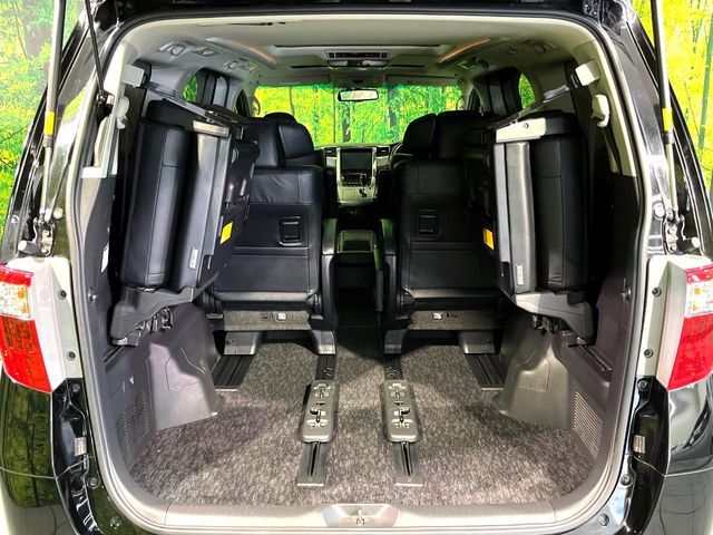 TOYOTA ALPHARD 2013 Image 31