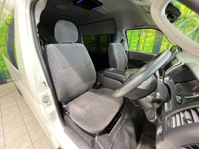 TOYOTA HIACE WAGON 4WD 2018 Image 31