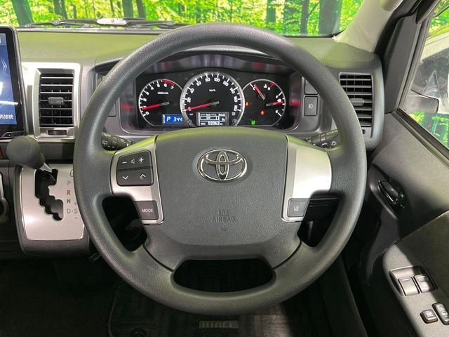 TOYOTA HIACE WAGON 4WD 2018 Image 31