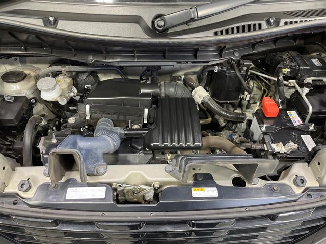 SUZUKI SPACIA BASE 4WD 2023 Image 31