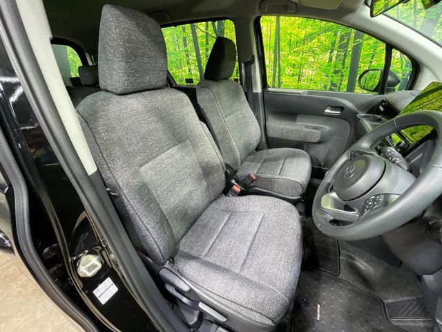 TOYOTA SIENTA HYBRID 2025 Image 31