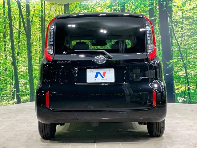 TOYOTA SIENTA HYBRID 2025 Image 31