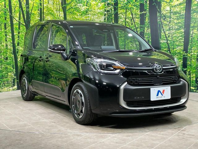 TOYOTA SIENTA HYBRID 2025 Image 31