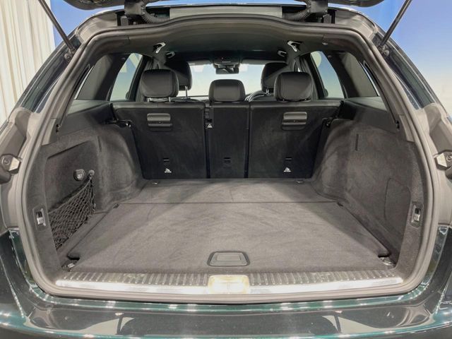 MERCEDES BENZ C CLAS 2018 Image 31