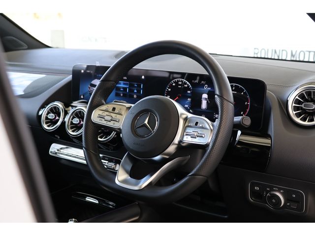 MERCEDES BENZ GLA CL 2023 Image 31