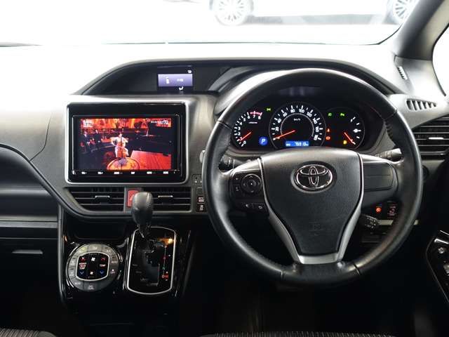 TOYOTA VOXY 2019 Image 31