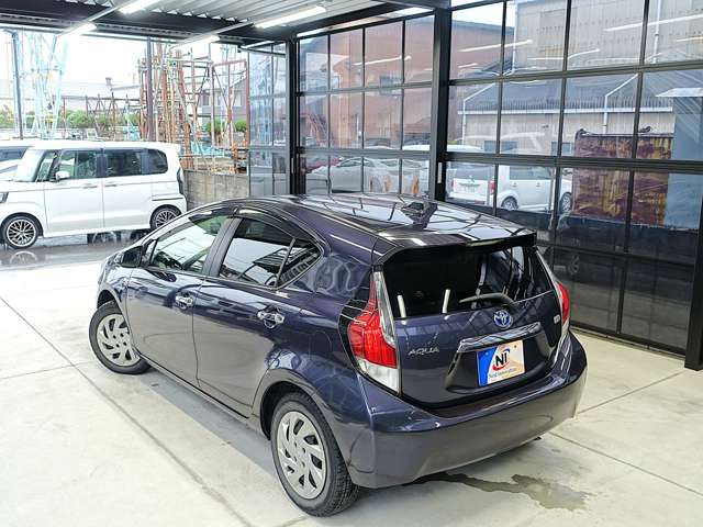 TOYOTA AQUA 2015 Image 31