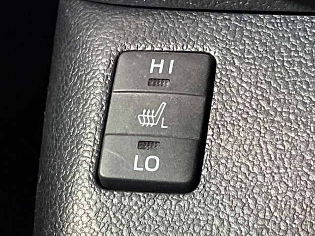 TOYOTA PRIUS 2016 Image 31