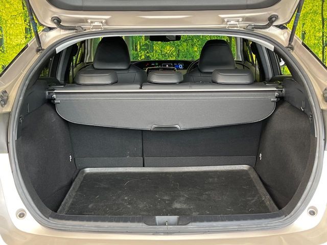 TOYOTA PRIUS 2016 Image 31