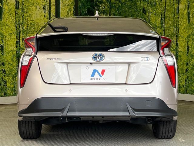 TOYOTA PRIUS 2016 Image 31