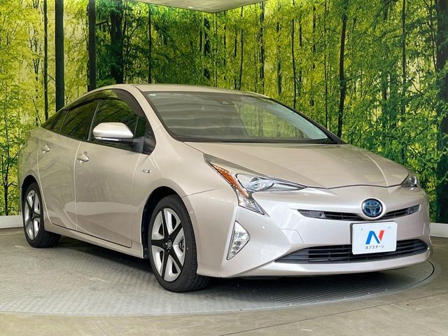 TOYOTA PRIUS 2016 Image 31