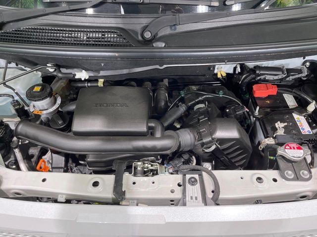 HONDA N BOX 2024 Image 31