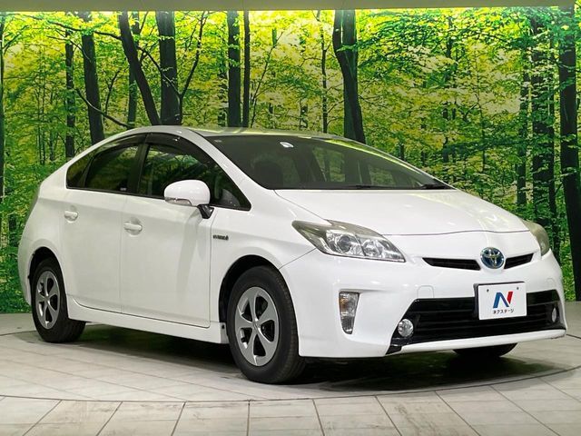 TOYOTA PRIUS 2013 Image 31