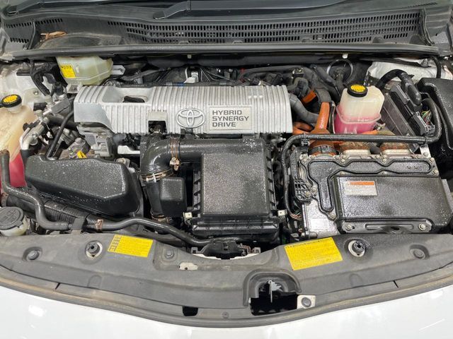 TOYOTA PRIUS 2013 Image 31