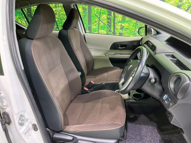 TOYOTA AQUA 2012 Image 31