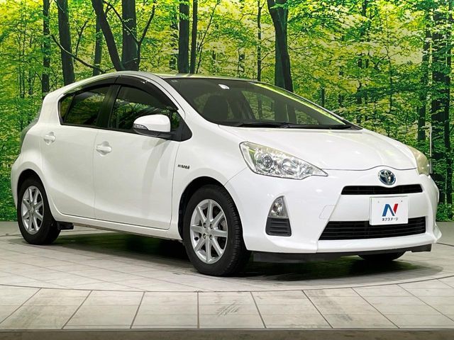 TOYOTA AQUA 2012 Image 31