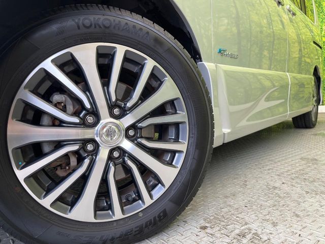 NISSAN SERENA  S-HYBRID 2015 Image 31