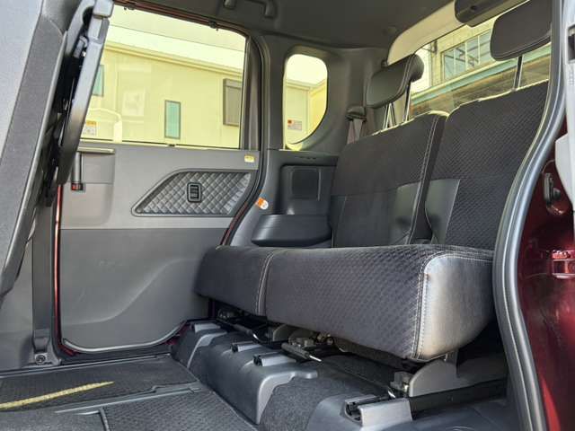 DAIHATSU TANTO CUSTOM 4WD 2020 Image 31