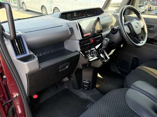 DAIHATSU TANTO CUSTOM 4WD 2020 Image 31