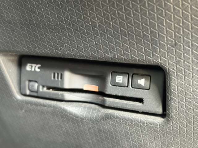 DAIHATSU TANTO CUSTOM 4WD 2020 Image 31