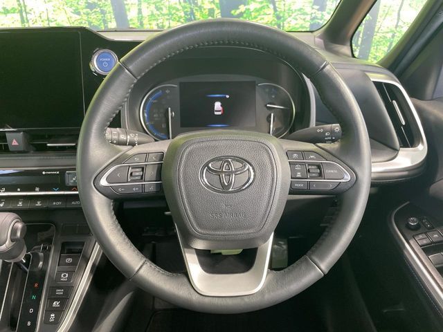 TOYOTA VOXY HYBRID 2023 Image 31