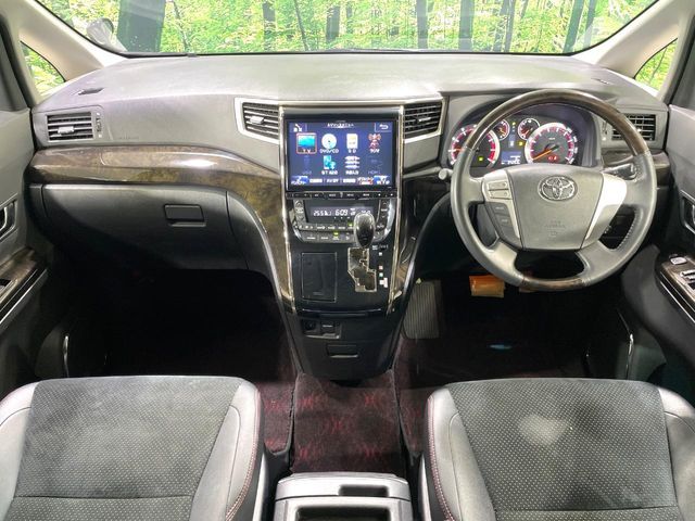 TOYOTA VELLFIRE 2014 Image 31