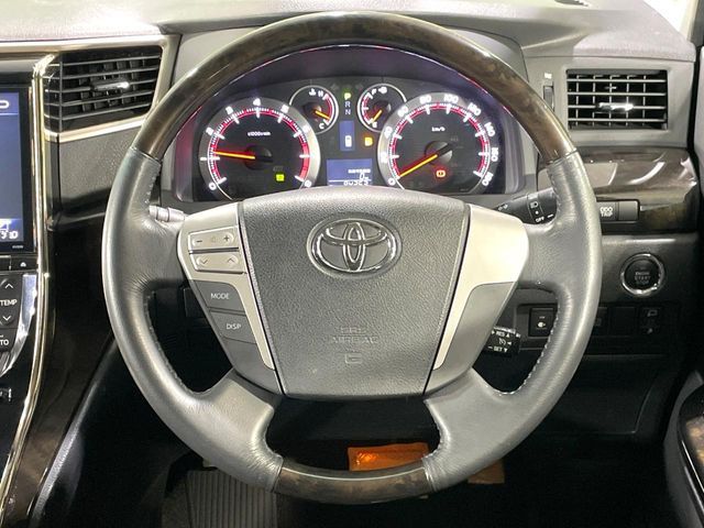 TOYOTA VELLFIRE 2014 Image 31