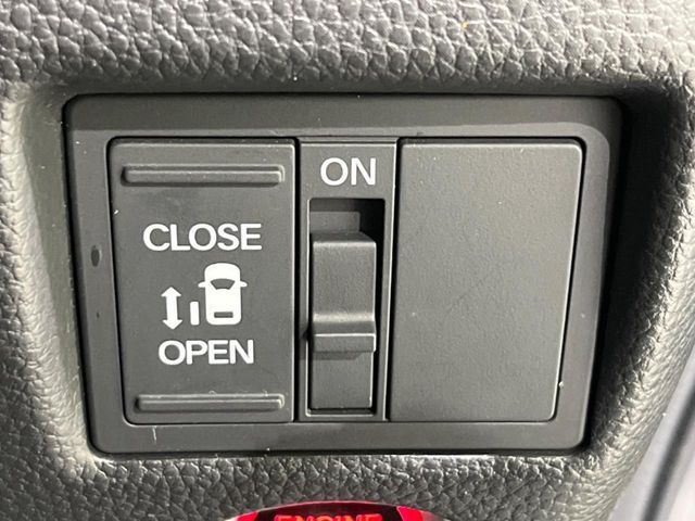 HONDA N BOX CUSTOM 4WD 2021 Image 31