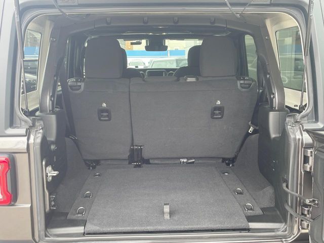 JEEP WRANGLER UNLIMI 2021 Image 31