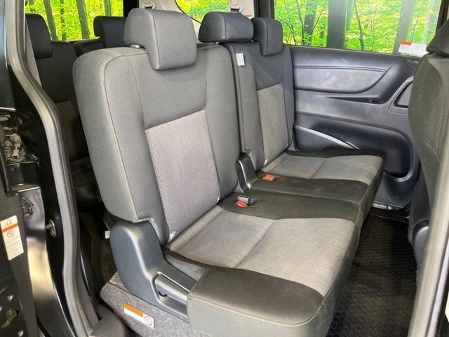 TOYOTA SIENTA 2019 Image 31