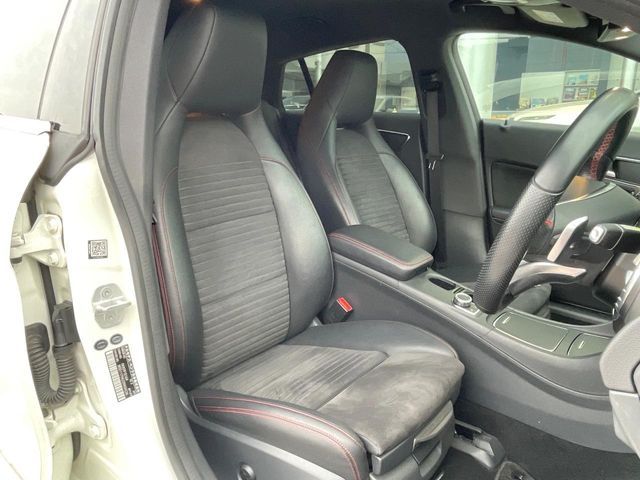 MERCEDES BENZ CLA SH 2016 Image 31