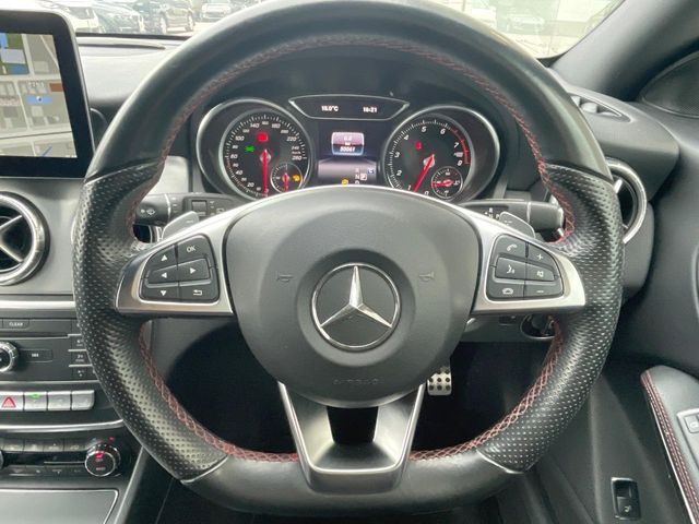 MERCEDES BENZ CLA SH 2016 Image 31