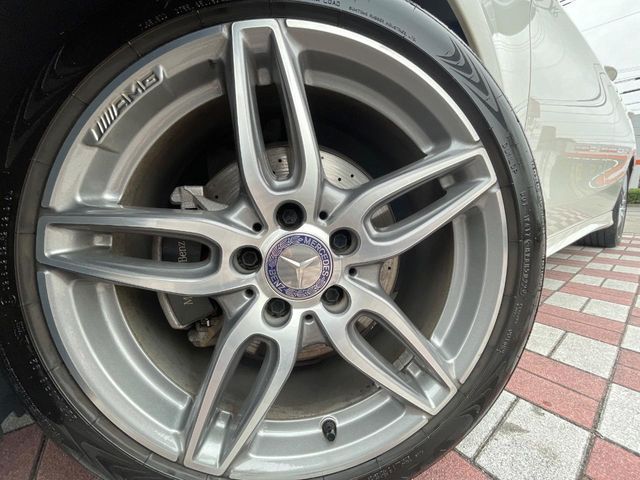 MERCEDES BENZ CLA SH 2016 Image 31