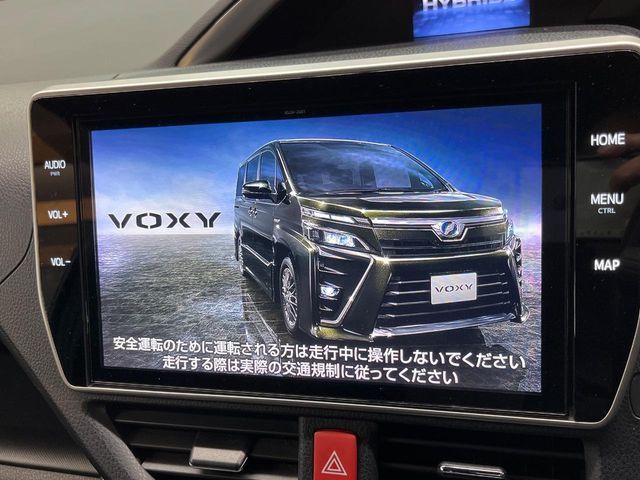 TOYOTA VOXY HYBRID 2019 Image 31