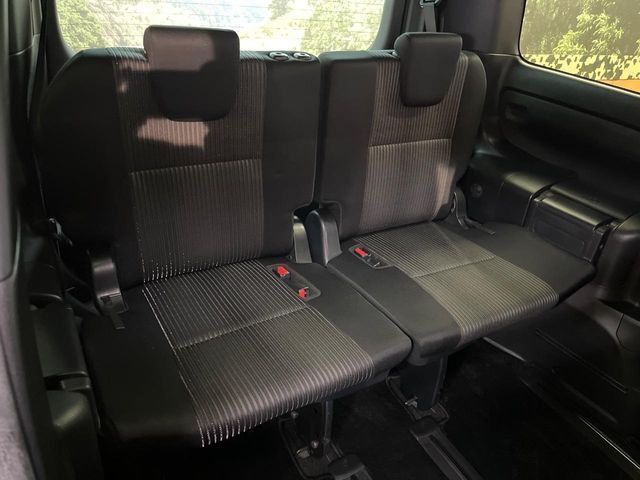 TOYOTA VOXY HYBRID 2019 Image 31