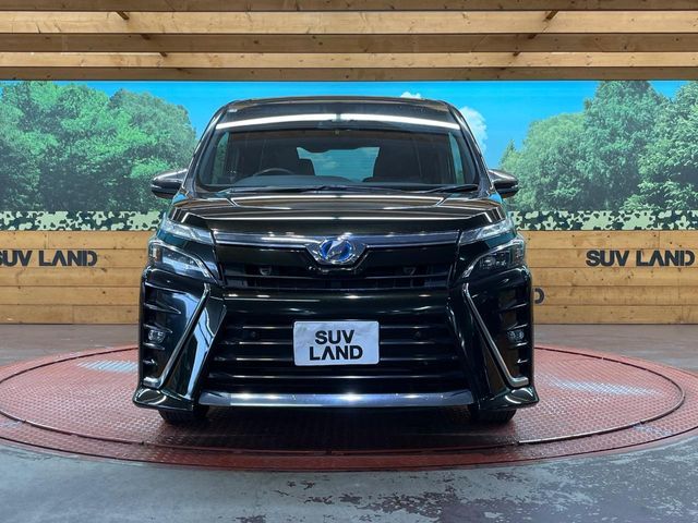 TOYOTA VOXY HYBRID 2019 Image 31