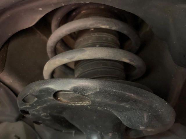 TOYOTA VOXY HYBRID 2019 Image 31