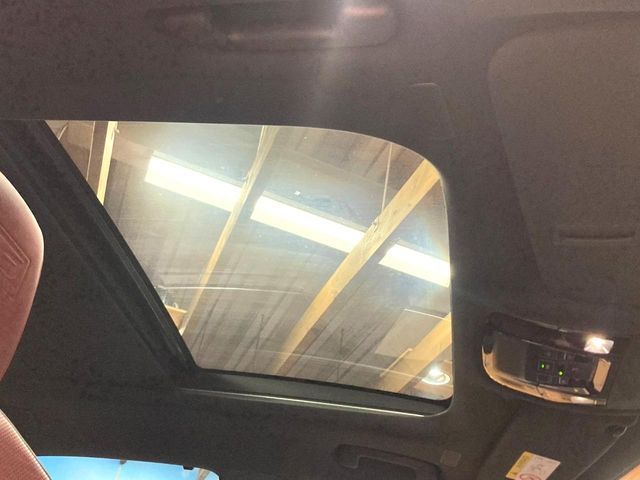 TOYOTA LEXUS RX350 AWD 2024 Image 31