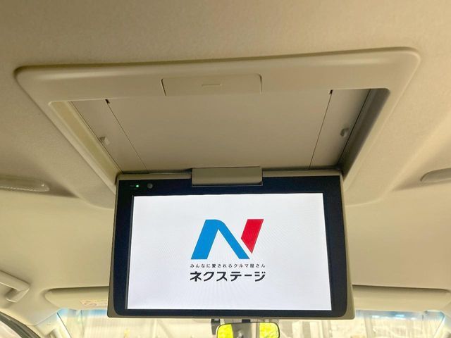 TOYOTA ALPHARD HYBRID 4WD 2019 Image 31