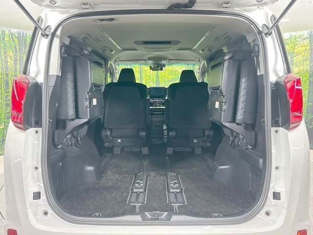 TOYOTA ALPHARD HYBRID 4WD 2019 Image 31
