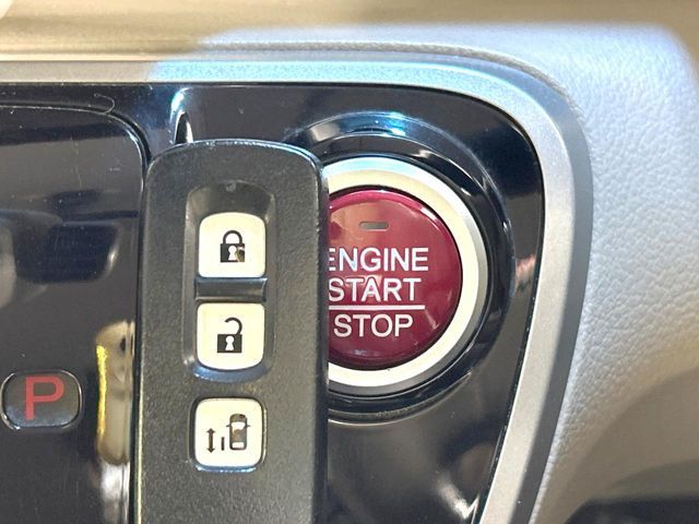 HONDA N BOX 2013 Image 31