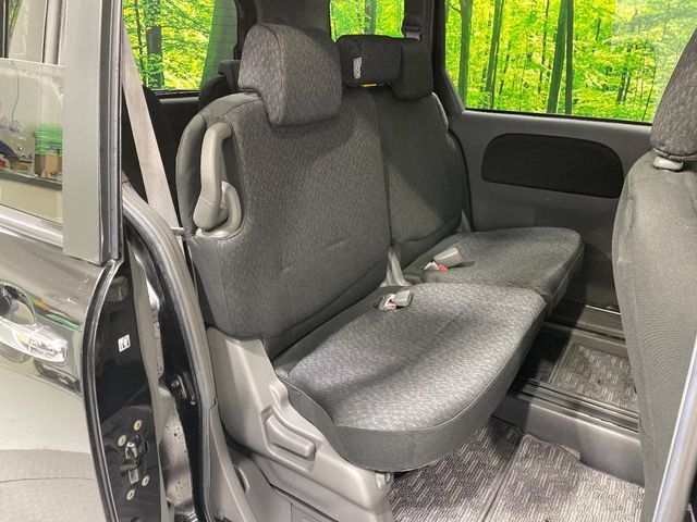 TOYOTA SIENTA 2012 Image 31