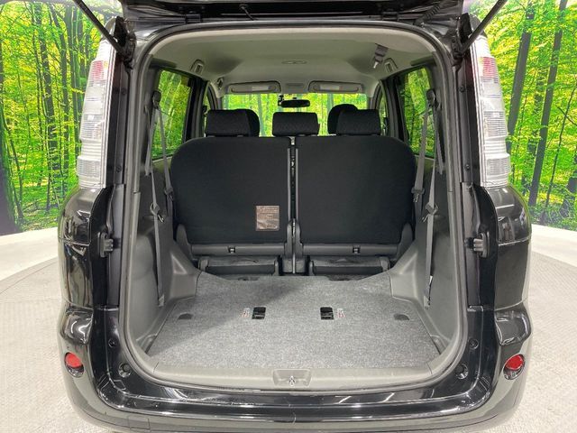 TOYOTA SIENTA 2012 Image 31