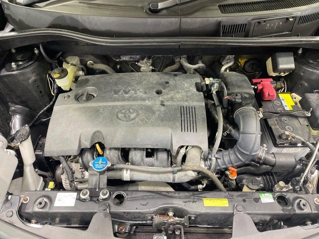 TOYOTA SIENTA 2012 Image 31